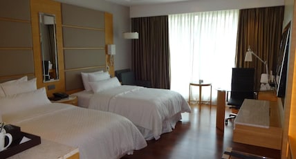 The Westin Chennai Velachery Room Type - Deluxe Twin Guest Room with Bathtub The Westin Chennai Velachery Room Type - Deluxe Twin Guest Room with Bathtub