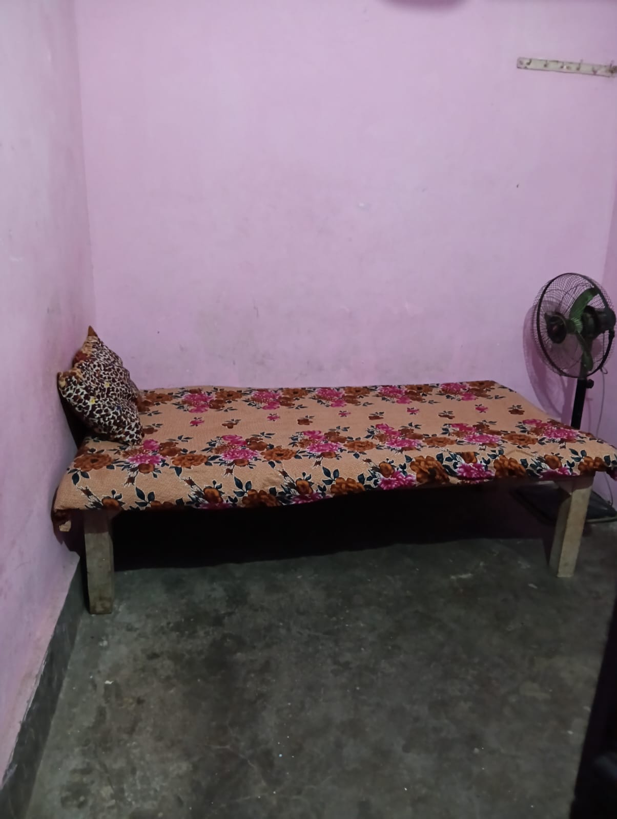 Ganga Kashi Homestay - Tap to explore photos