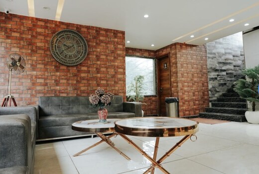 Hotel Green Orchid, Patnitop