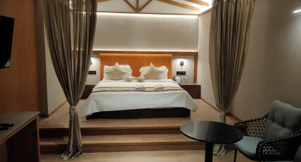 Hotel Bell Elite Room Type - Premium Suite Room With Tub