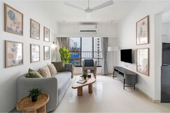 Evara 1BHK in Bandra W by Squareone Stays