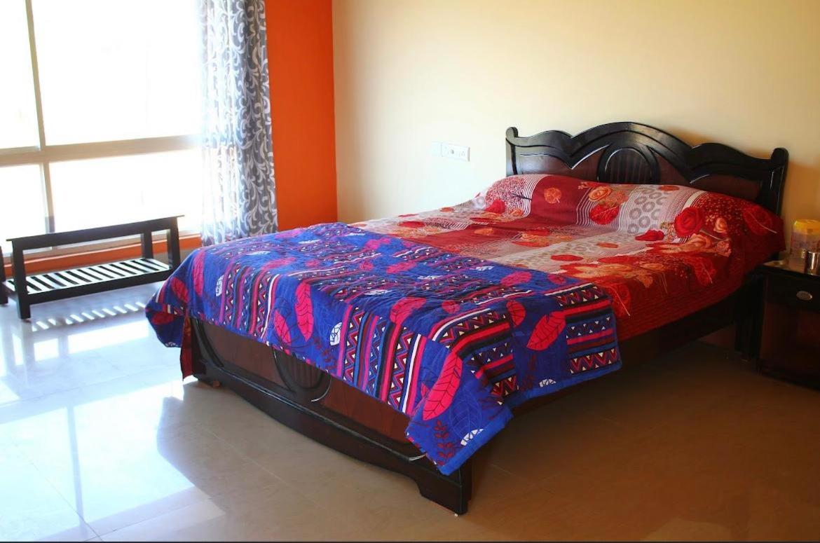 Ambara Rustic OnaGo - Tap to explore photos