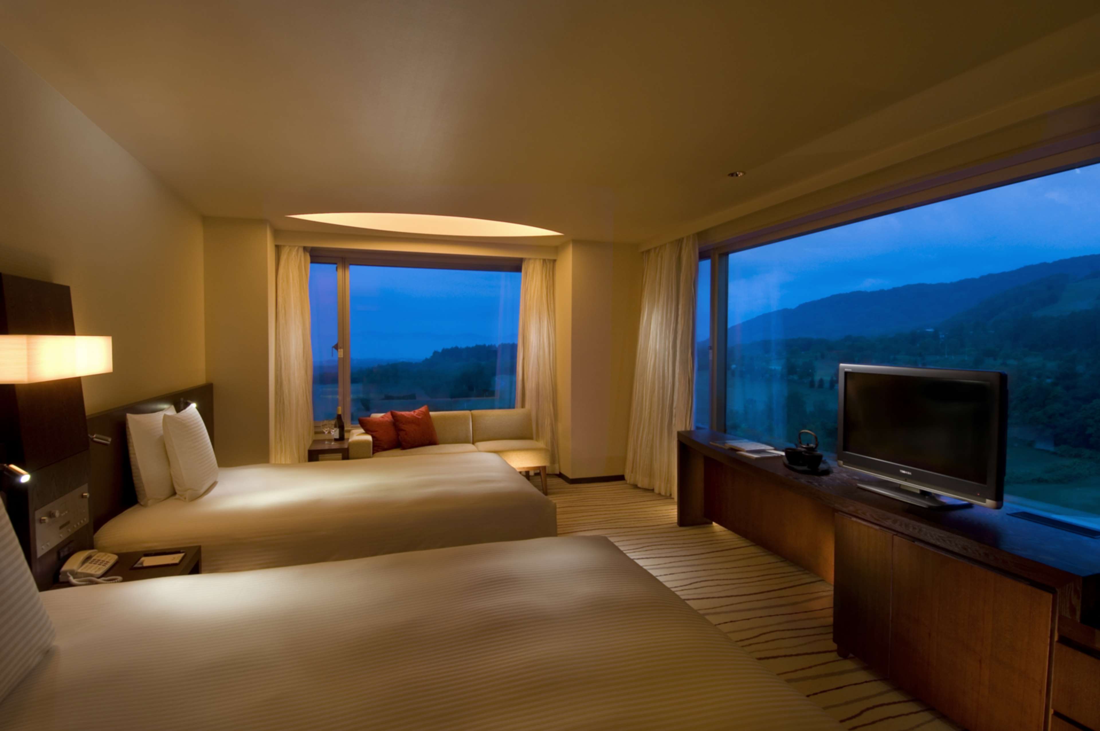 Hilton Niseko Village - Tap to explore photos