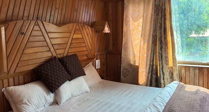 Rajbaghinn Room Type - Bedroom 1