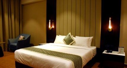 HOTEL SHARADA ELITE Room Type - DELUXE DOUBLE ROOM