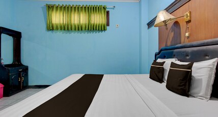 OYO 95140 Metro Guest House Room Type - Indonesia Deluxe Double