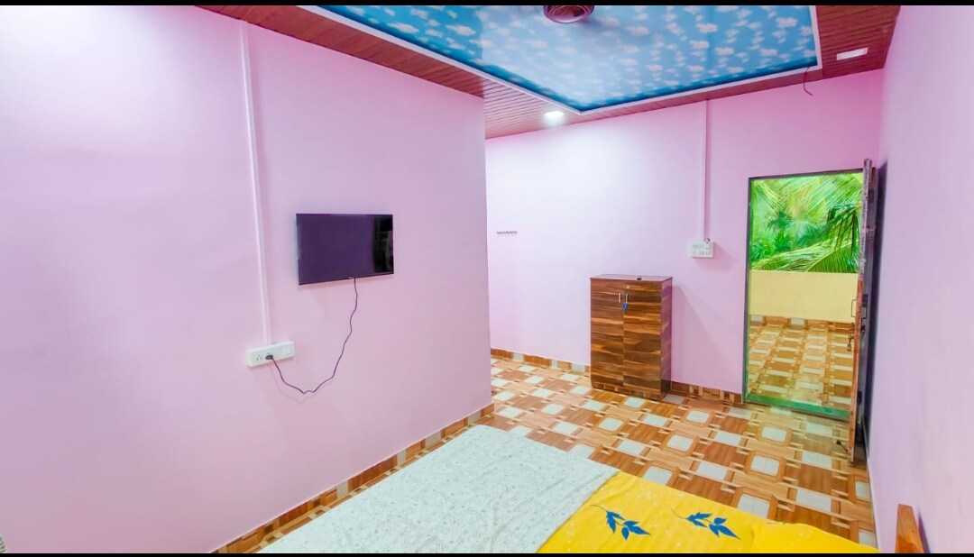 RR Villa - Tap to explore photos