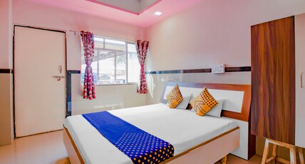 SPOT ON Indirasagar Executive Room Type - SPOT ON NON-AC