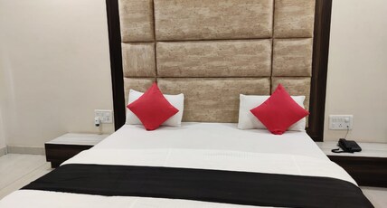 Sai Krishna Resort Garden Room Type - Deluxe Room