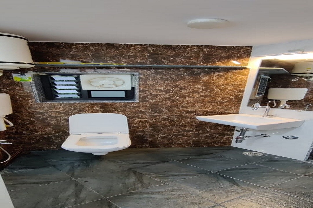 Daddy's Den - Tap to explore photos