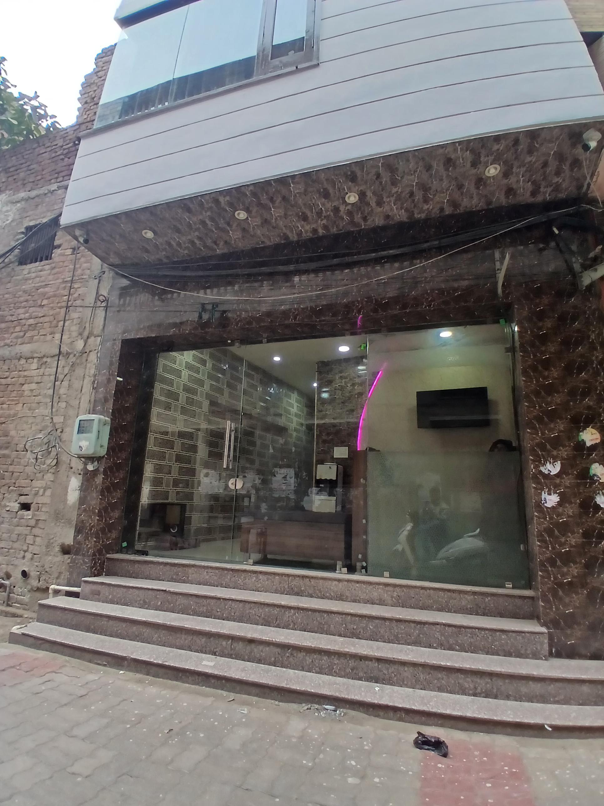 Main gallery