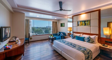 Libra Lords Inn Jaipur Room Type - Premium  Room