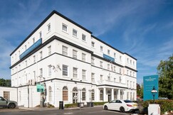 London Croydon Aerodrome Hotel by Sunday