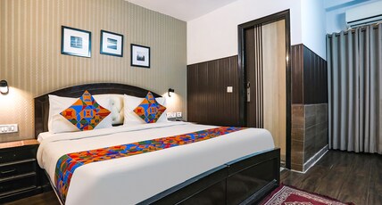 FabHotel Veetara Room Type - Deluxe Room