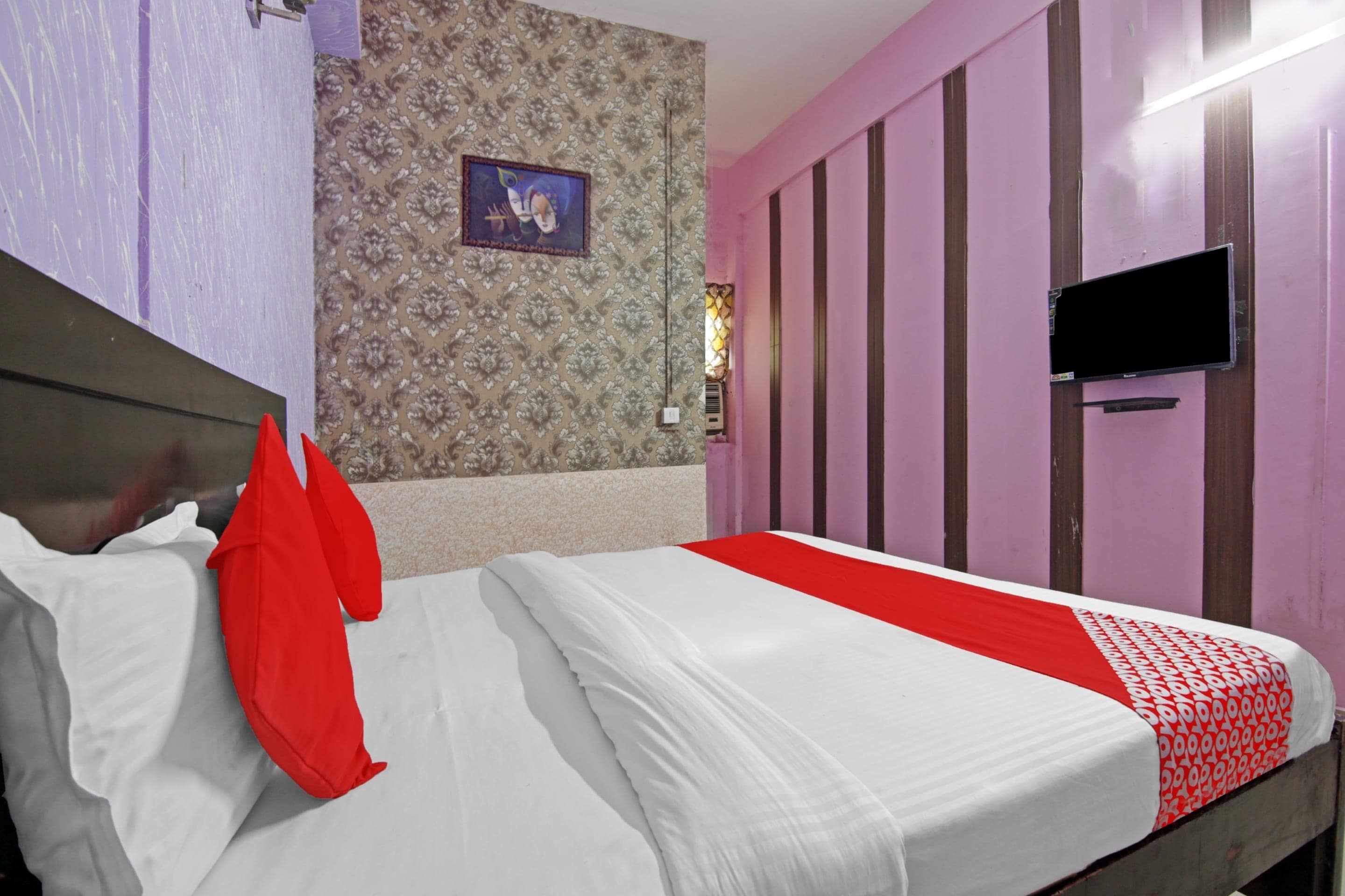 Super Hotel O Glorious Stayz - Tap to explore photos