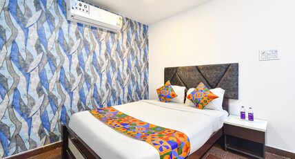 FabHotel Casa Grand Inn - Near US Consulate Financial District,Gachibowli Room Type - Premium Room