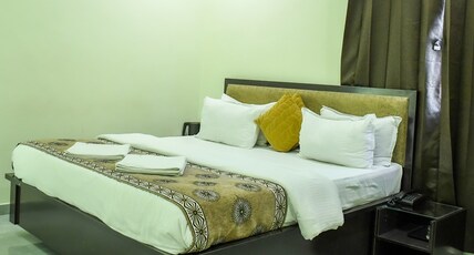 Hotel Ganga Regency Room Type - Deluxe Room