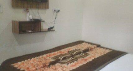 Hotel Radhe Krishna Radiant Room Type - Deluxe room