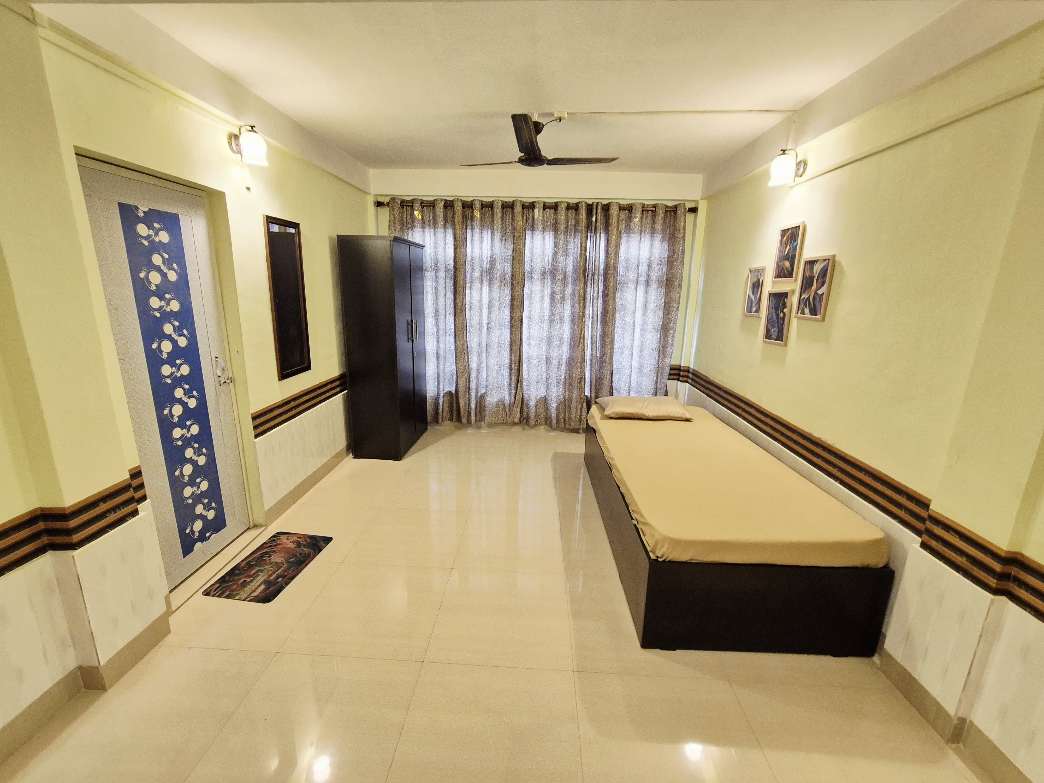 Royal Palm Homestay | GS Road - Tap to explore photos