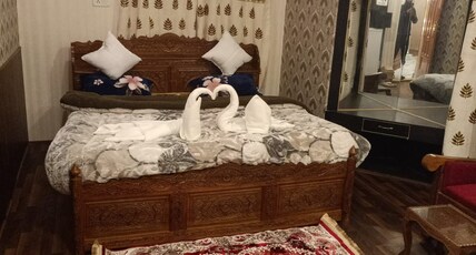 Hotel amberwood inn Room Type - Deluxe