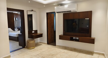 NARMADA RESIDENCY HUBLI Room Type - Suite Room