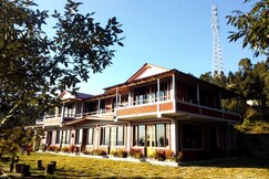 Address of Binsar Oak Paradise