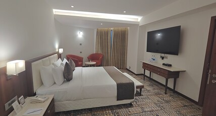 Empires Luxe Puri Room Type - Suite Rooms