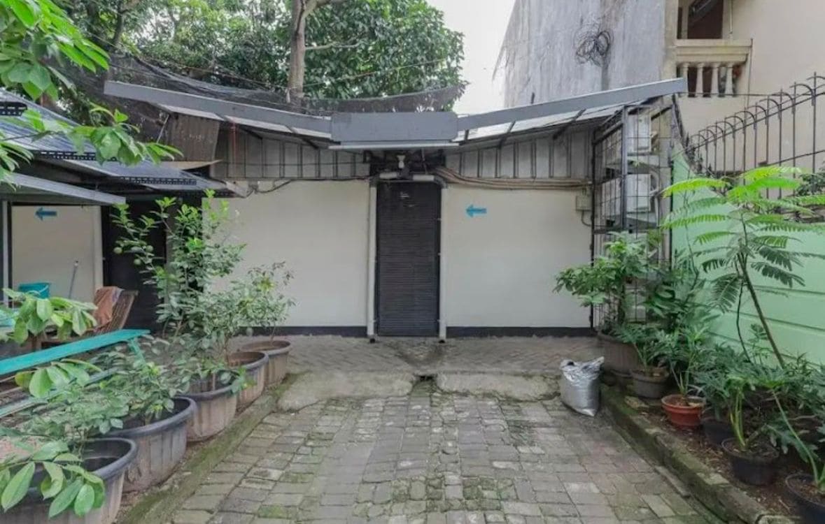 OYO 94790 Putri Bungsu Residence - Tap to explore photos