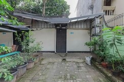 OYO 94790 Putri Bungsu Residence