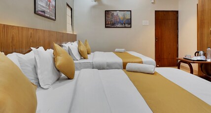 Hotel Sayba Executive Room Type - Quad Bed Room
