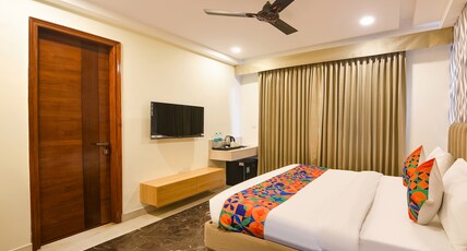FabHotel Hygge Stay Room Type - Premium Room