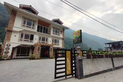 Natures Nest Hotel
