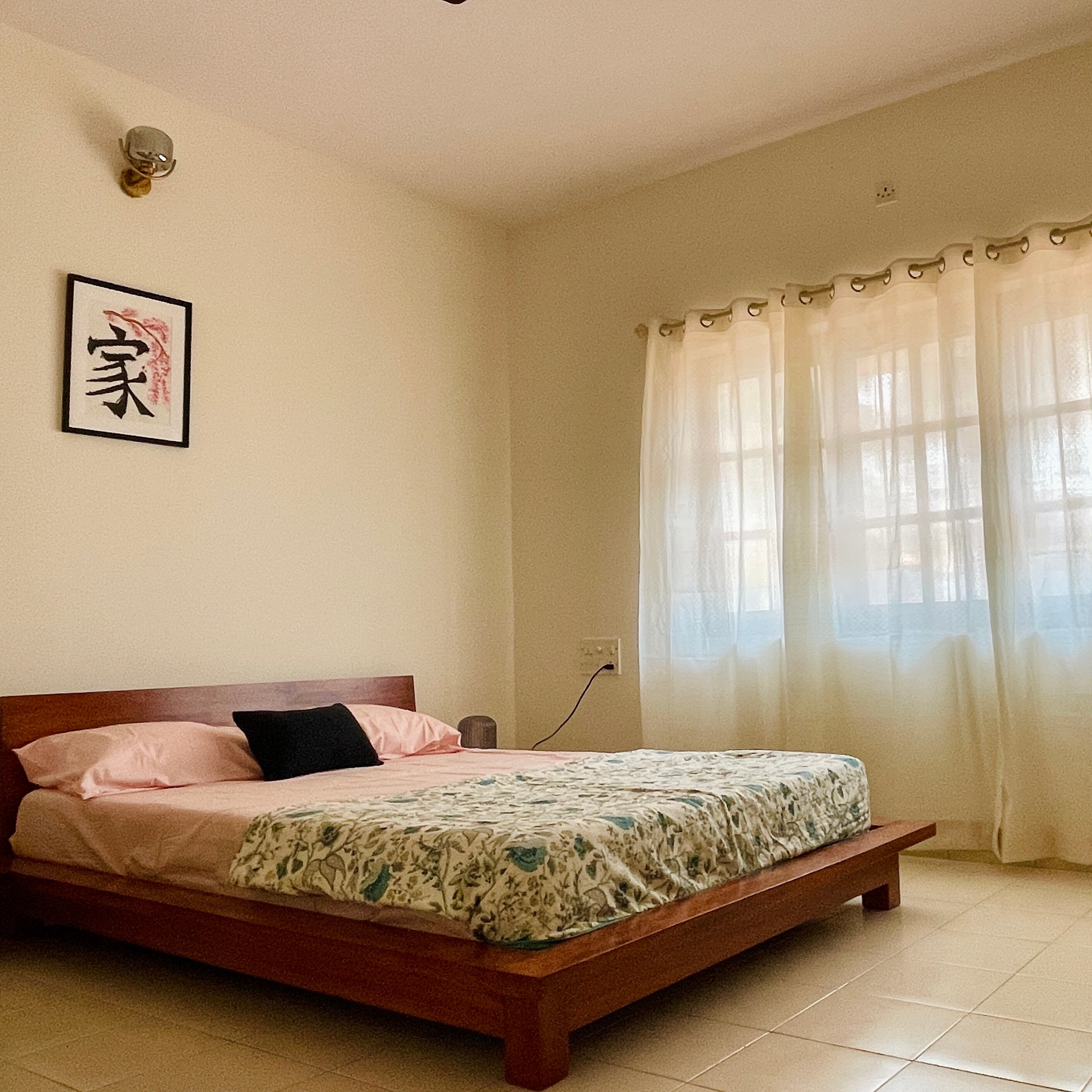 Modern 2BHK in Koramangla - Tap to explore photos