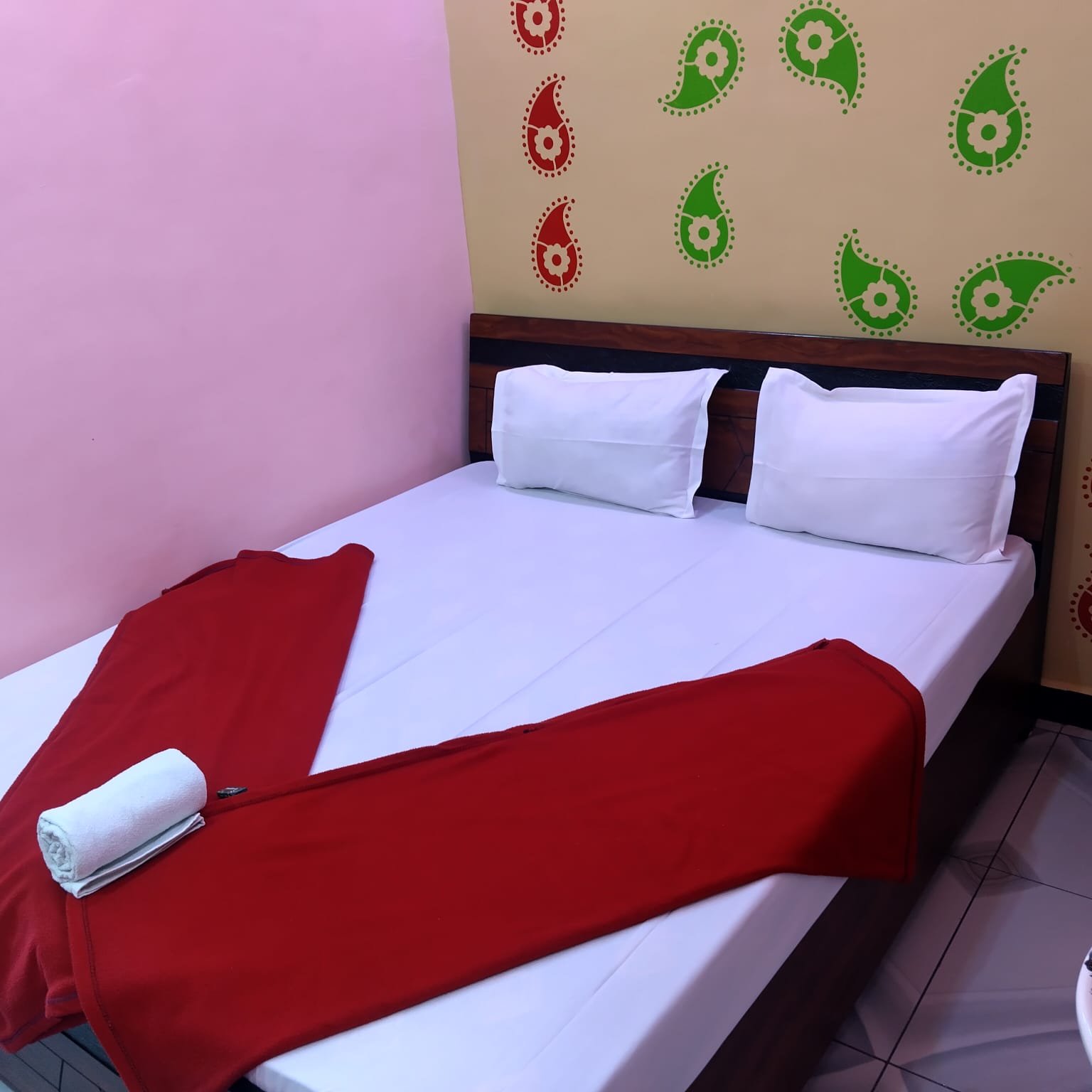 Shree Keshrinanadan homestay & Restaurant - Tap to explore photos