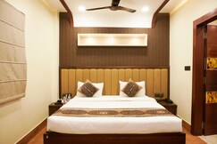 Hotel Divyanshi Inn