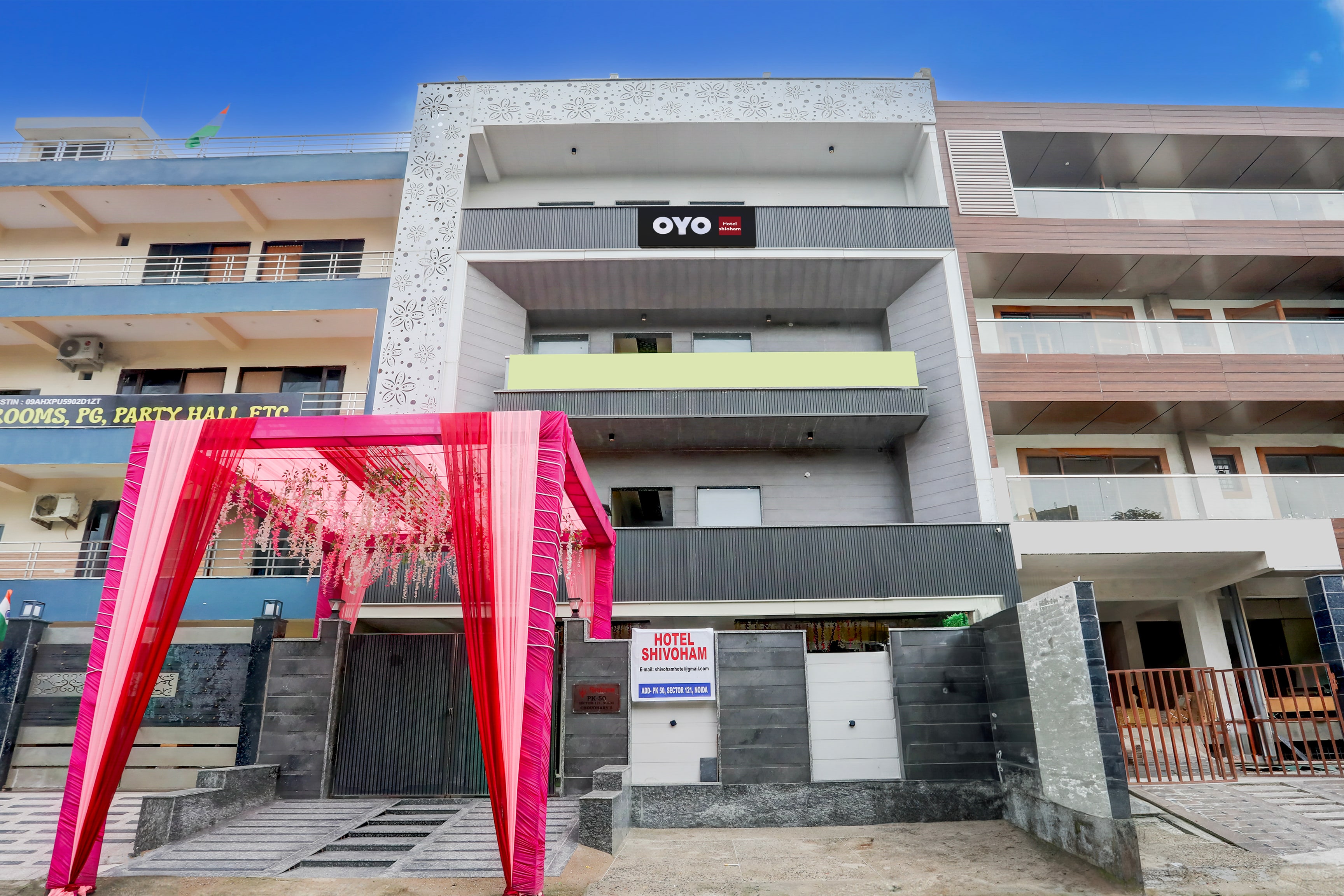 Hotel O Shivoham - Tap to explore photos