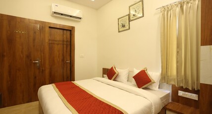 HOTEL PRIDE & RESTAURANT Room Type - premium suits