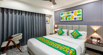 Treebo KBC Room Type - Deluxe Room
