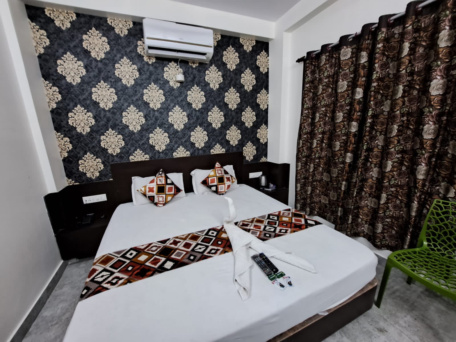 STRATEGIC INN, PURI - Tap to explore photos