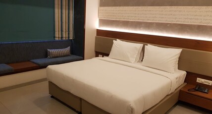 Shilton Dee Cee Room Type - Superior Room