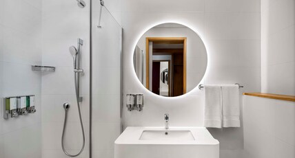 Hampton by Hilton Istanbul Sirkeci Room Type - TWIN ROOM NON SMOKING