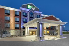 Holiday Inn Express & Suites MITCHELL