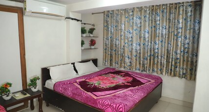 HOTEL PREM PALACE Room Type - Deluxe Room