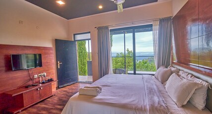 Leopard Rock Wilderness Resort Ooty by VOYE HOMES Room Type - Classic Room with View