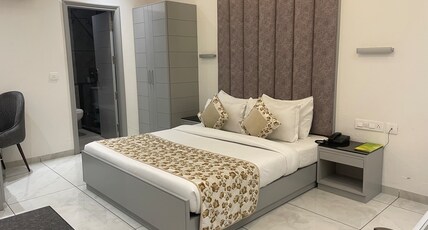 Hotel The Saffron Park Room Type - Executive Room