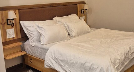 Roots Rustle Homestay Room Type - Bedroom 1