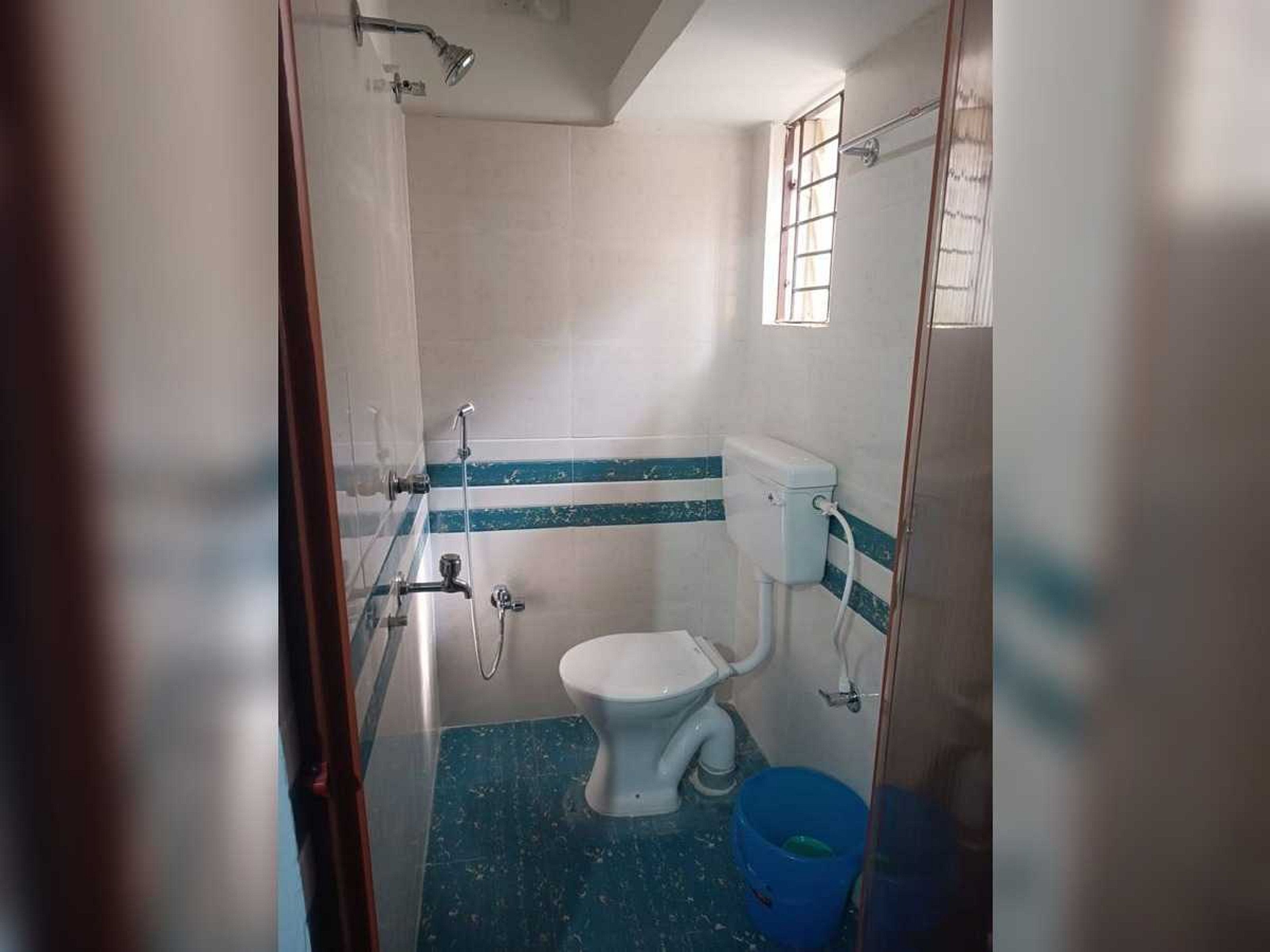 SPOT ON Maa Gauri Guest House - Tap to explore photos