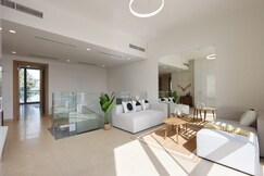 ELIVAAS Curated Tranquil Family Home, 4BR with Maid's Room