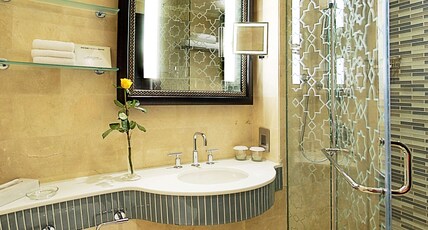 Hilton Suites Makkah Room Type - ACCESSIBLE TWO BEDROOM STE