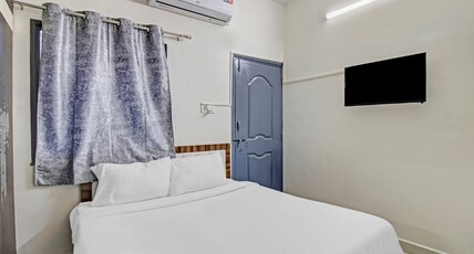 Hotel O Pritesh Grand Room Type - Deluxe